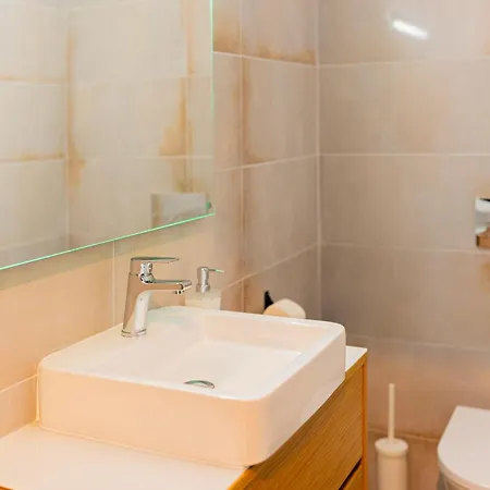 Apartment The Charm Of Bolhao - Denver *